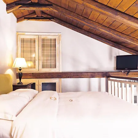 Kyrimai Hotel Yerolimin