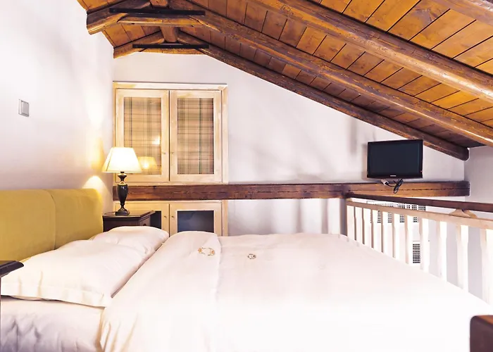 Kyrimai Hotel Yerolimin