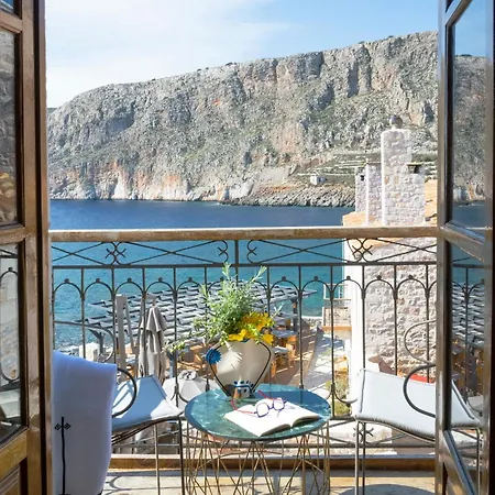 Kyrimai Hotel 4*