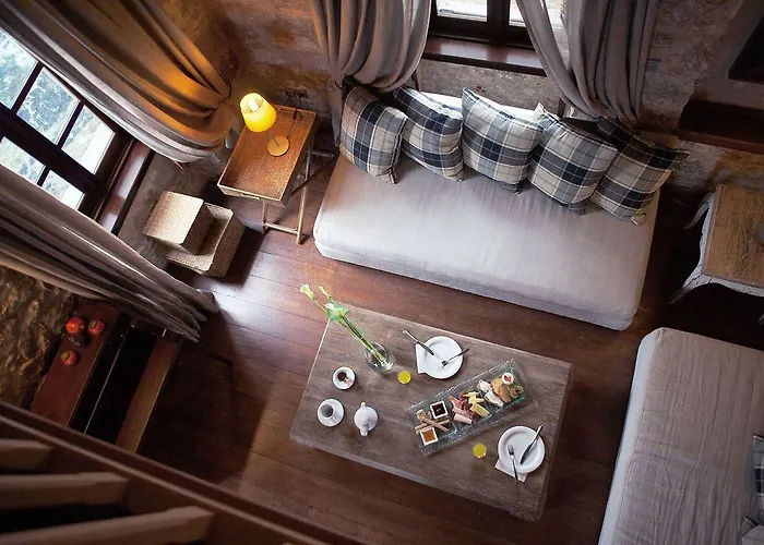 Kyrimai Hotel Yerolimin